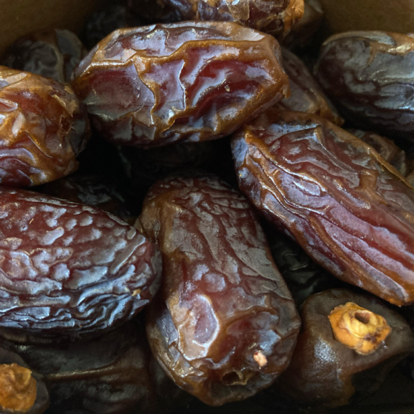 Ayla Organic Medjool Dates - Image 3