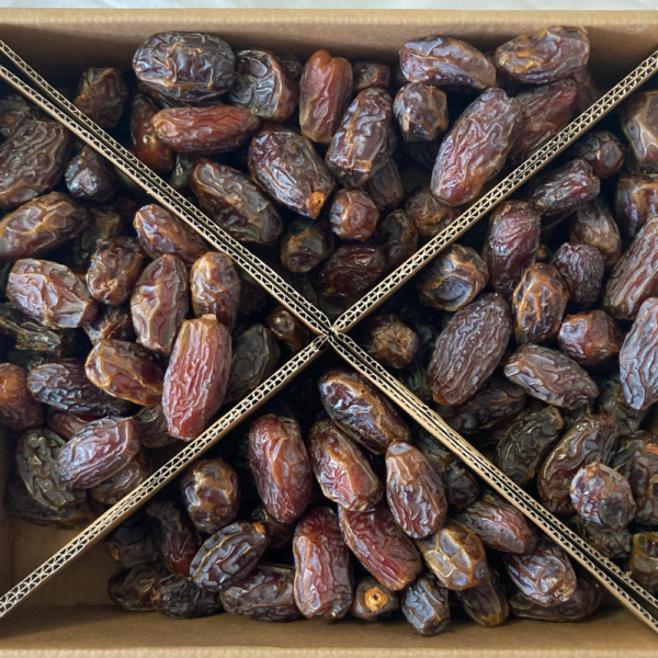Ayla Organic Medjool Dates - Image 4